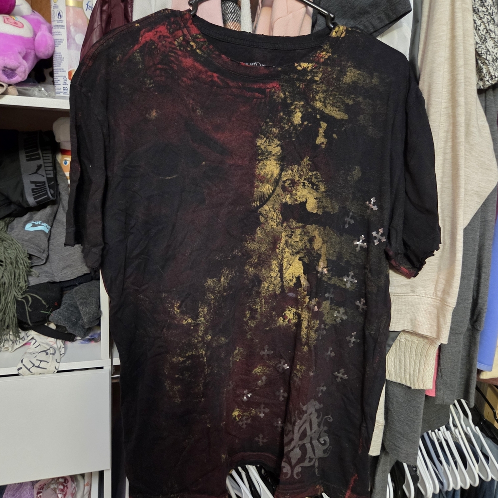 Affliction Men's Black and Gold Graphic T-Shirt